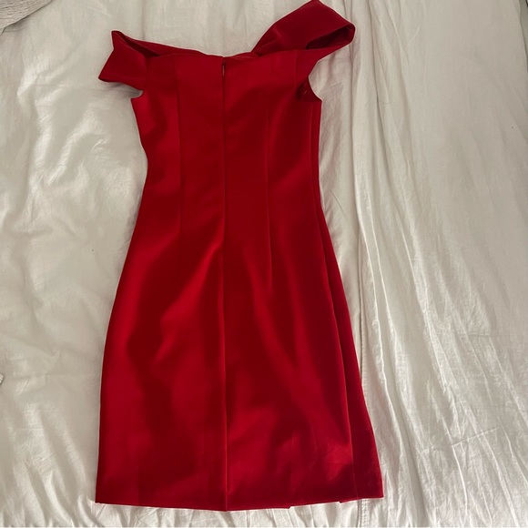Guess Christmas Dress - Picture 3 of 3